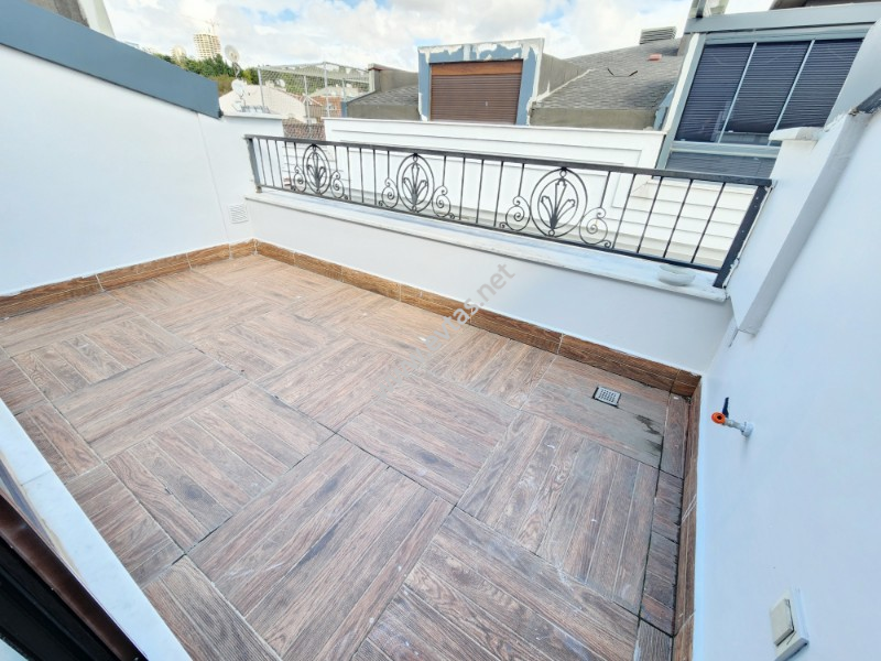 YENİ BİNADA SİTE ÖZELLİKLİ KAPALI OTOPARKLI DUBLEX