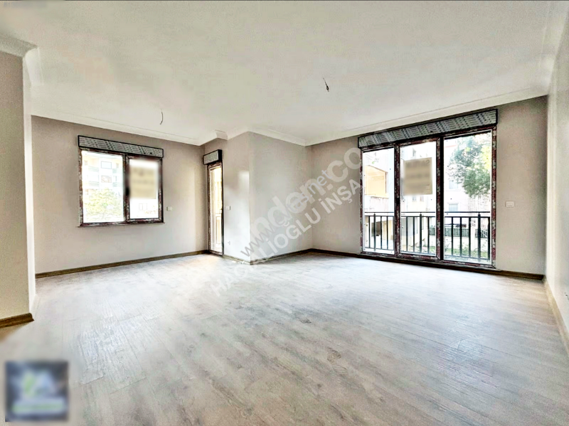 PRESTİJLİ YAPIDA GENİŞ M2 KATTA K&Ouml;ŞE 2+1 DAİRE!