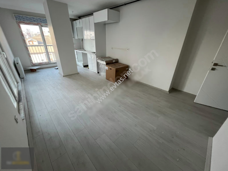 ALTINTEPE DE MARMARAYA YAKIN 2+1 ARA KAT YENİ L&Uuml;KS