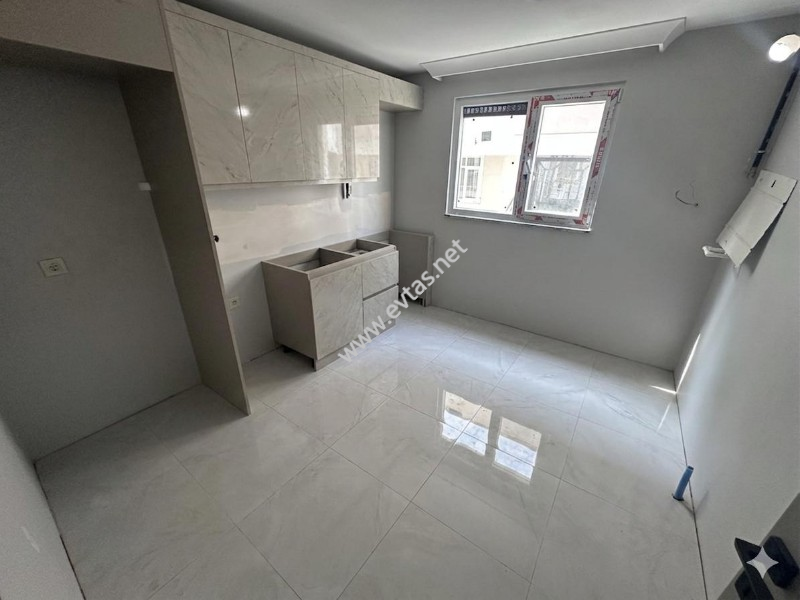 ALTINTEPEDE KLAVUZ &Ccedil;AYIRINDA &Ouml;N CEPHE SIFIR BİNADA