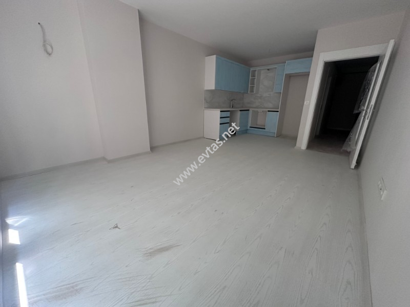 K&Uuml;&Ccedil;&Uuml;KYALI DA ARAKAT MARMARAYA YAKIN GENİŞ 2+1